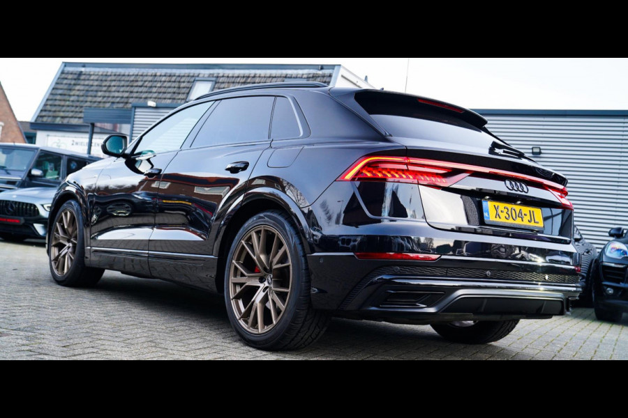 Audi Q8 60 TFSI e quattro Competition | Achterbank Verwarming | Stuurwiel Verwarming | Bang & Olufsen