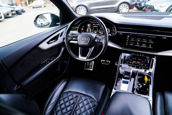 Audi Q8 60 TFSI e quattro Competition | Achterbank Verwarming | Stuurwiel Verwarming | Bang & Olufsen