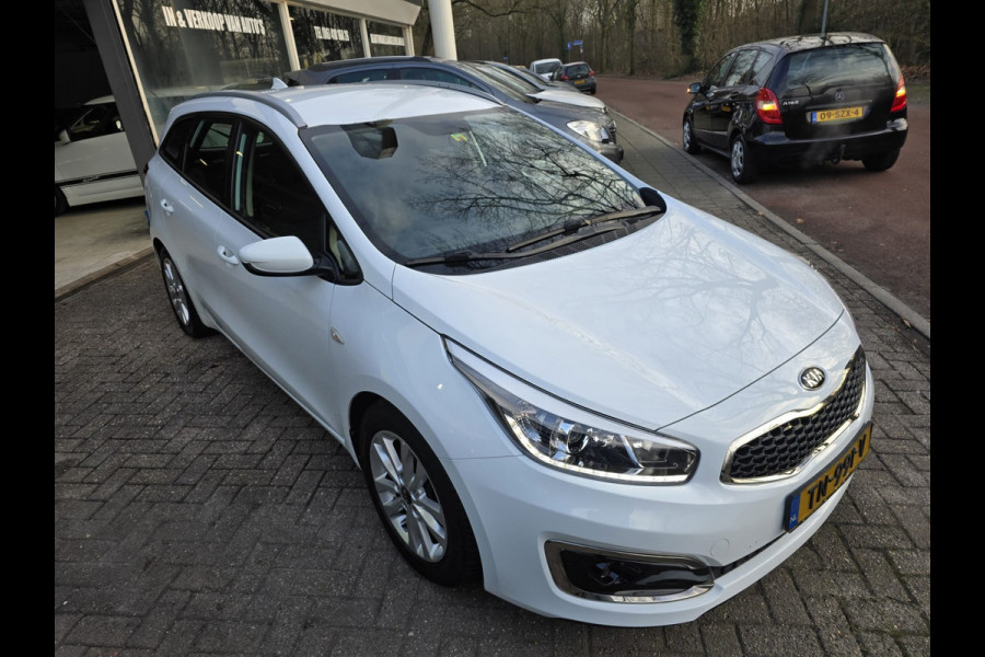 Kia cee'd Sportswagon 1.0 T-GDi ComfortPlusLine Navigator | 1E EIGENAAR | 12MND GARANTIE | CAMERA | NAVI |