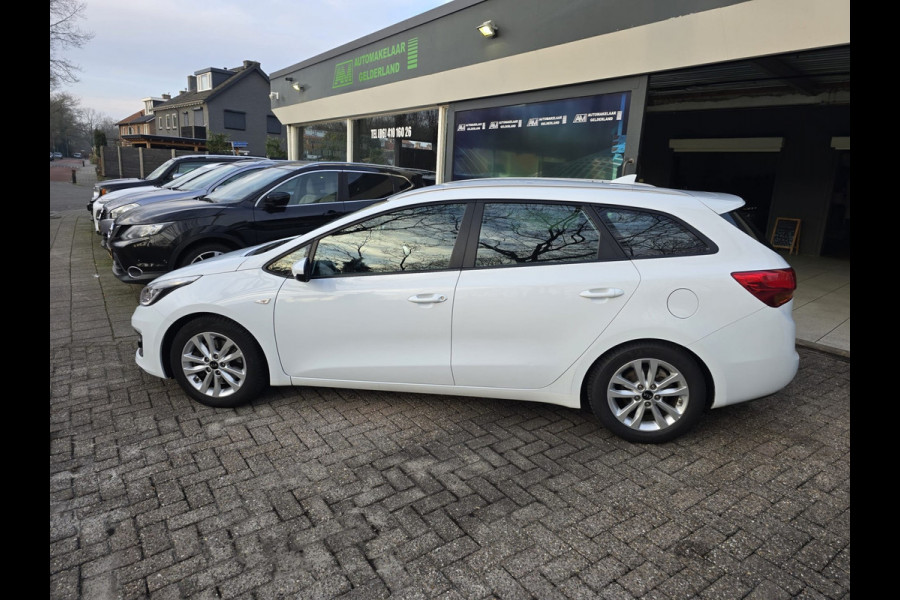 Kia cee'd Sportswagon 1.0 T-GDi ComfortPlusLine Navigator | 1E EIGENAAR | 12MND GARANTIE | CAMERA | NAVI |