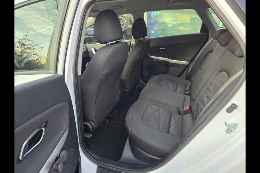 Kia cee'd Sportswagon 1.0 T-GDi ComfortPlusLine Navigator | 1E EIGENAAR | 12MND GARANTIE | CAMERA | NAVI |