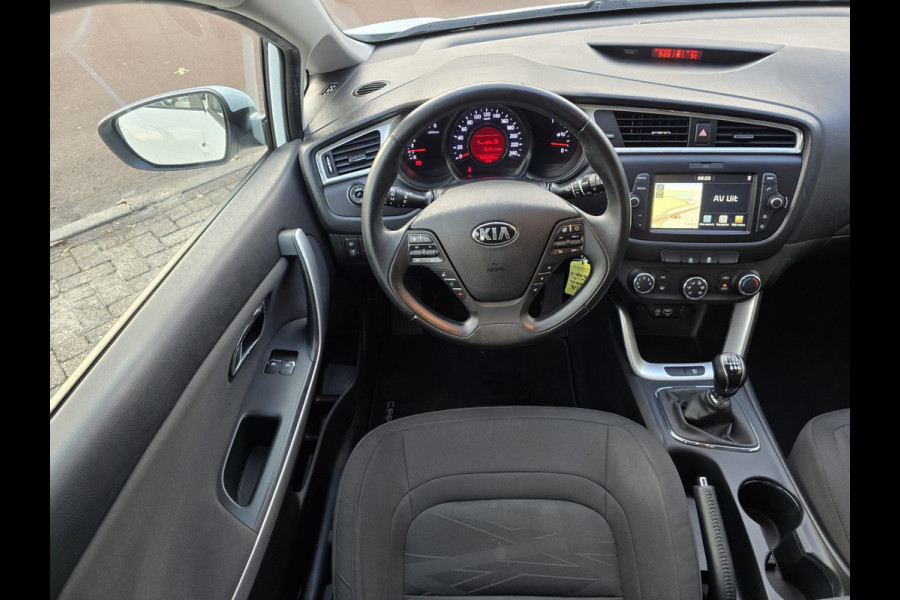 Kia cee'd Sportswagon 1.0 T-GDi ComfortPlusLine Navigator | 1E EIGENAAR | 12MND GARANTIE | CAMERA | NAVI |