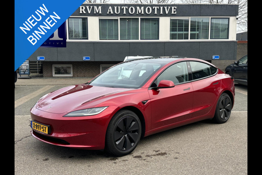 Tesla Model 3 RWD 60 kWh ORGI. NL 23.000KM! | VOLLEDIGE TESLA GARANTIE T/M 01/2028 OF 80.000KM| DE HOOGVOLTACCU EN AANDRIJFLIJN TOT 2032 of 160.000KM | ELEK. ACHTERKLEP| STOEL VENTILATIE