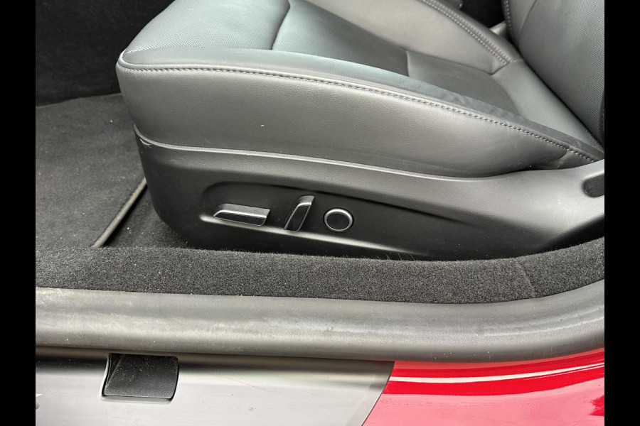 Tesla Model 3 RWD 60 kWh ORGI. NL 23.000KM! | VOLLEDIGE TESLA GARANTIE T/M 01/2028 OF 80.000KM| DE HOOGVOLTACCU EN AANDRIJFLIJN TOT 2032 of 160.000KM | ELEK. ACHTERKLEP| STOEL VENTILATIE