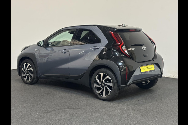 Toyota Aygo X 1.0 VVT-i Automaat Pulse Navigatie Apple Carplay/Android Auto Camera  Climate Control Adaptive Cruise Control Two Tone