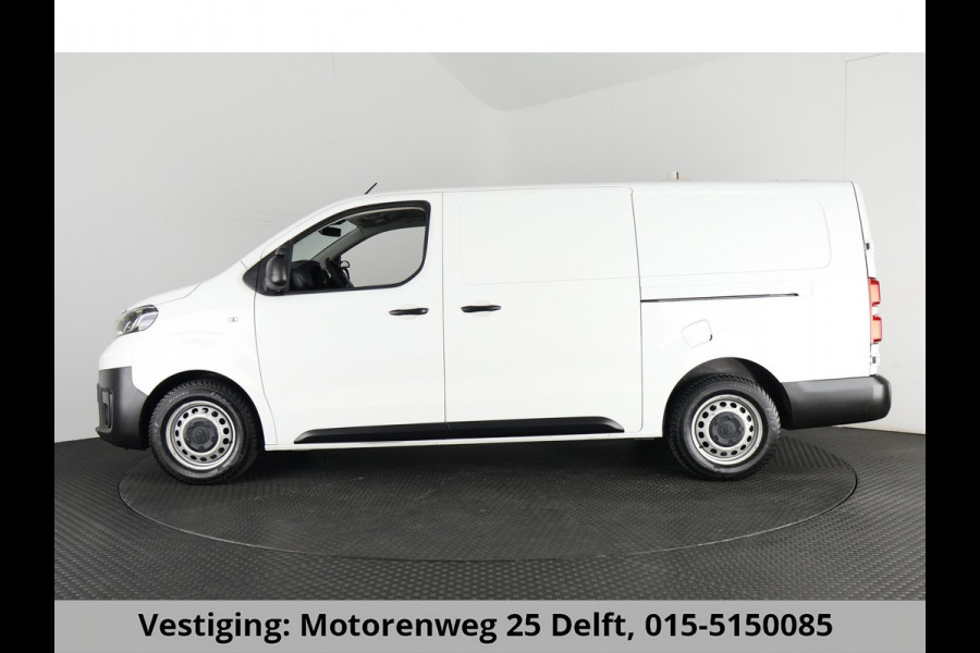 Toyota ProAce Worker 2.0 D-4D Navigator Long GARANTIE TOT 05-2030! NAVIGATIE . PARKEERSENSOREN ACHTER . TREKAAK .