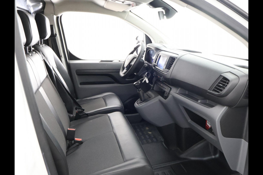 Toyota ProAce Worker 2.0 D-4D Navigator Long GARANTIE TOT 05-2030! NAVIGATIE . PARKEERSENSOREN ACHTER . TREKAAK .