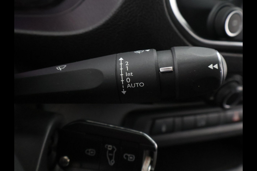 Toyota ProAce Worker 2.0 D-4D Navigator Long GARANTIE TOT 05-2030! NAVIGATIE . PARKEERSENSOREN ACHTER . TREKAAK .