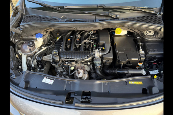 Peugeot 2008 1.2 PureTech Signature | CARPLAY | HOGE INSTAP | CRUISE CONTROL | CAMERA | NAVI |