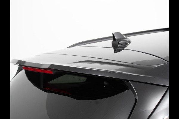 Ford FOCUS Wagon 1.0 EcoBoost 125pk mhev ST Line X | Panorama dak | Navigatie Groot scherm | Apple Carplay/Android Auto | Parkeersensoren | Camera | Driver Assistance Pack | Winter Pack | LED-koplampen | Panoramadak | Virtual Cockpit | All seasonbanden