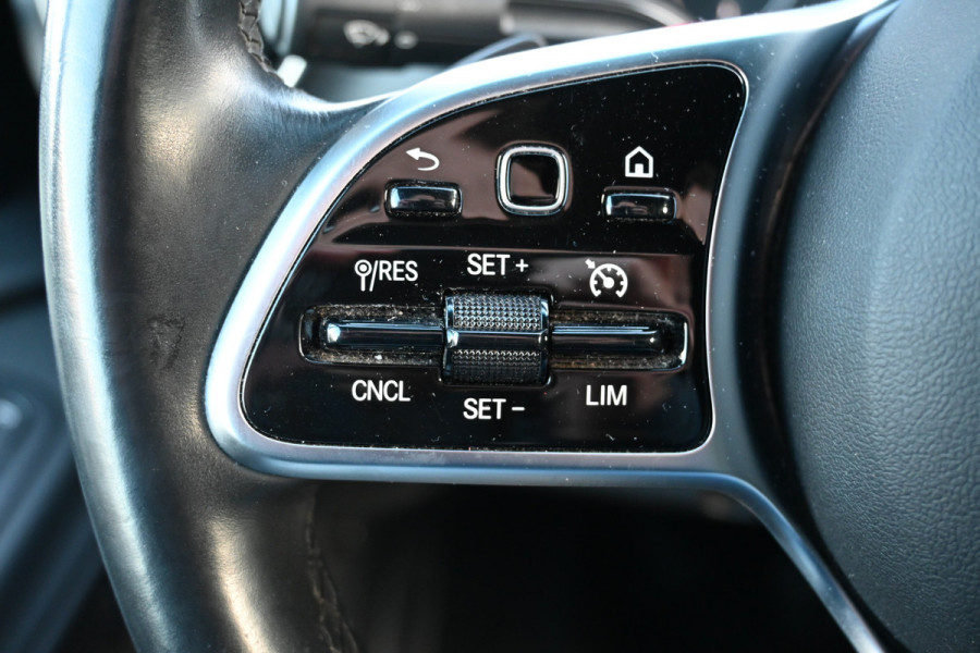 Mercedes-Benz Sprinter 319 CDI 4x4 L2H2 AWD Draaistoelen, MBUX 10.25 met 360 graden camera, LED, Etc.