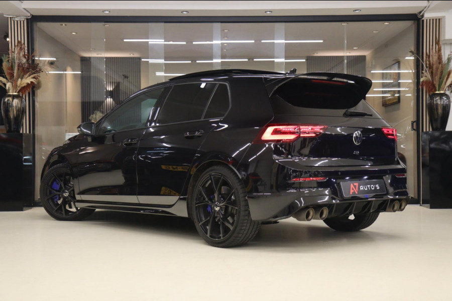 Volkswagen Golf 2.0 TSI R 4Motion /PERFORMANCE/AKRAP/PANO/HUD/IQ/H-K/VOL