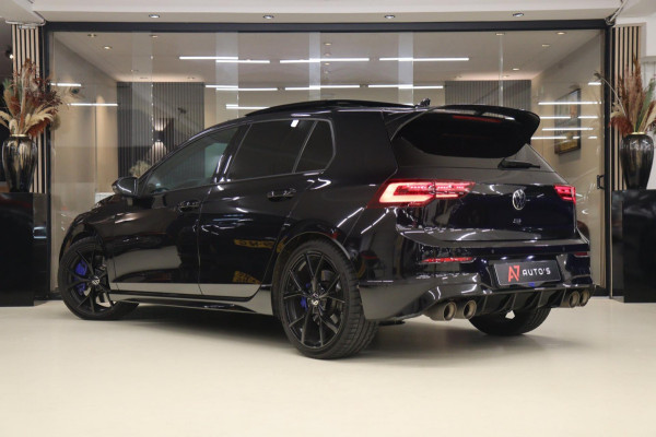 Volkswagen Golf 2.0 TSI R 4Motion /PERFORMANCE/AKRAP/PANO/HUD/IQ/H-K/VOL