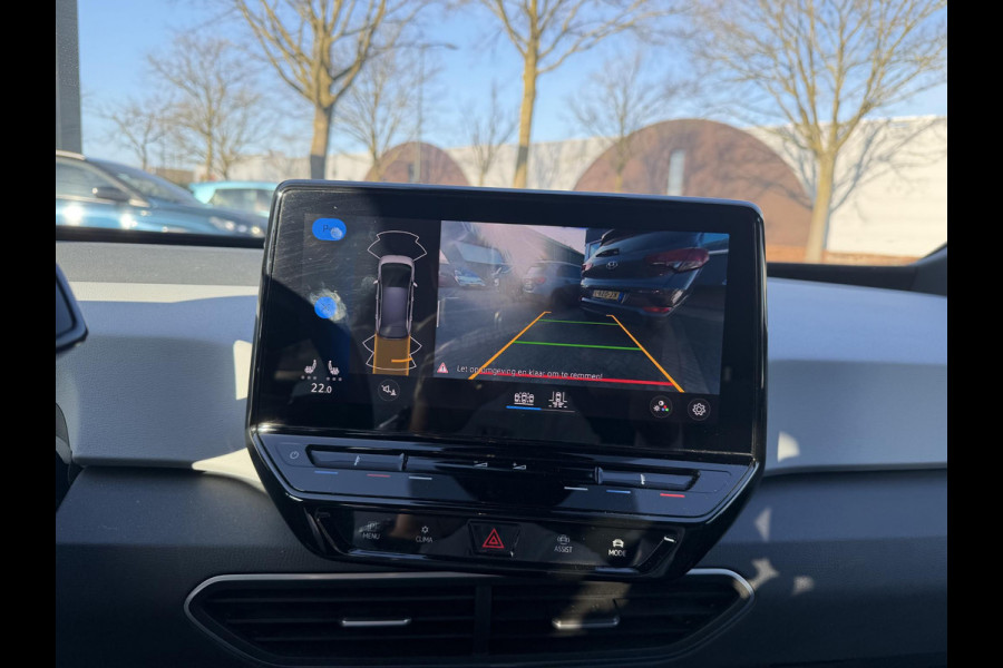 Volkswagen ID.3 Business 58 kWh ORIGINEEL NL / NAP | STOEL- & STUURVERWARMING | ADAPTIEVE CRUISE | CAMERA | MATRIX LED | RIJKLAAR MET 12 MND BOVAG