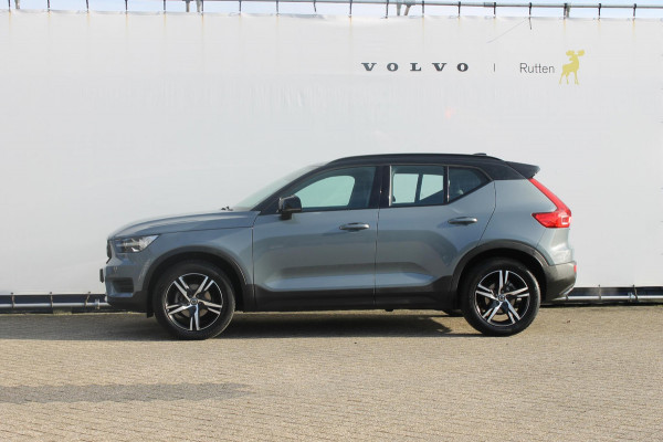 Volvo XC40 1.5 T3 R-Design Adaptieve cruise control / Semi elektrisch wegklapbare trekhaak / Blis / Apple Carplay / Verwarmbare voorstoelen en verwarmbaar stuurwiel / Climate control