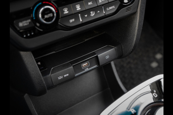 Kia e-Niro ExecutiveLine 64 kWh 3 Fase | Cruise | Clima | Camera | Carplay | Navi | Keyless | Stoelverwarming-verkoeling |