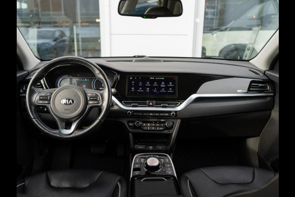 Kia e-Niro ExecutiveLine 64 kWh 3 Fase | Cruise | Clima | Camera | Carplay | Navi | Keyless | Stoelverwarming-verkoeling |