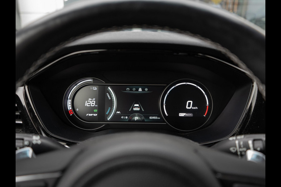 Kia e-Niro DynamicLine 64 kWh 3 Fase | Keyless | Camera | Navigatie | Carplay | DAB+ |