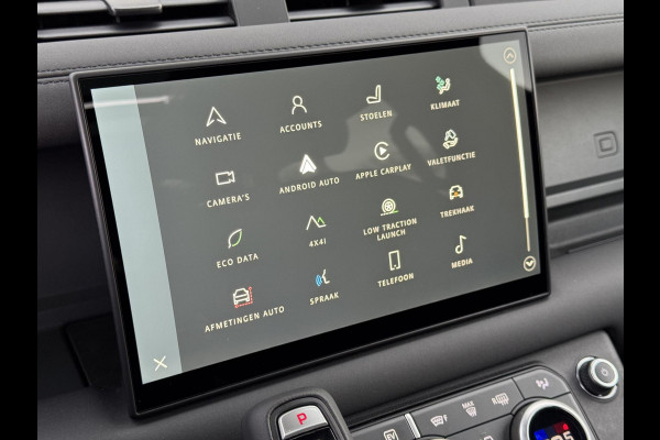 Land Rover Defender P300e 110 X-Dynamic SE