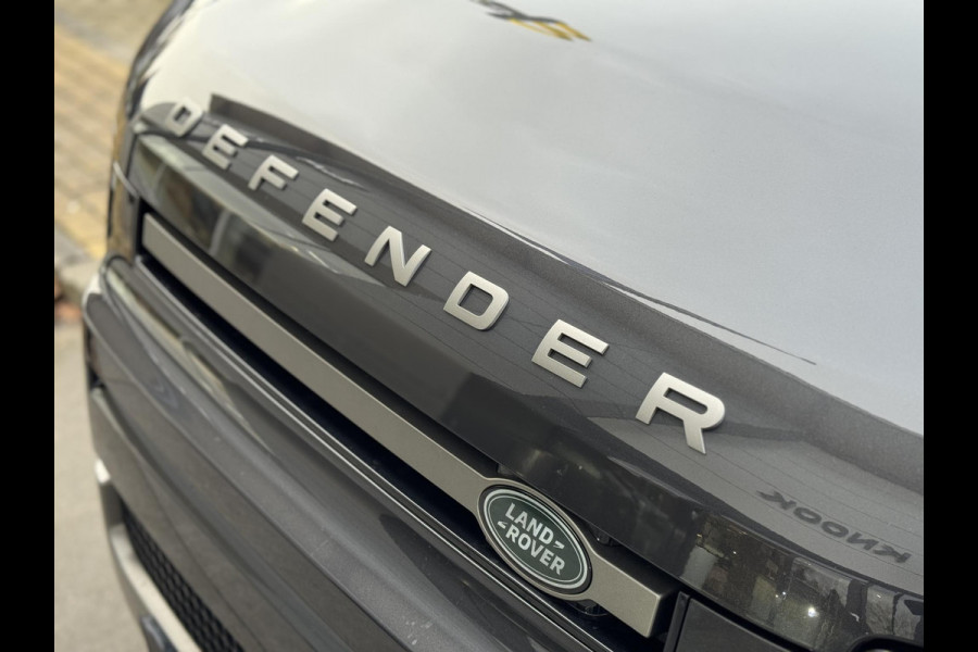 Land Rover Defender P300e 110 X-Dynamic SE