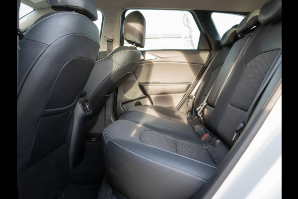 Kia Ceed Sportswagon 1.0 T-GDi DynamicPlusLine | Stoel en stuurverwarming | Navigatie | Camera | Parkeersensoren achter | Apple Carplay / Android Auto |