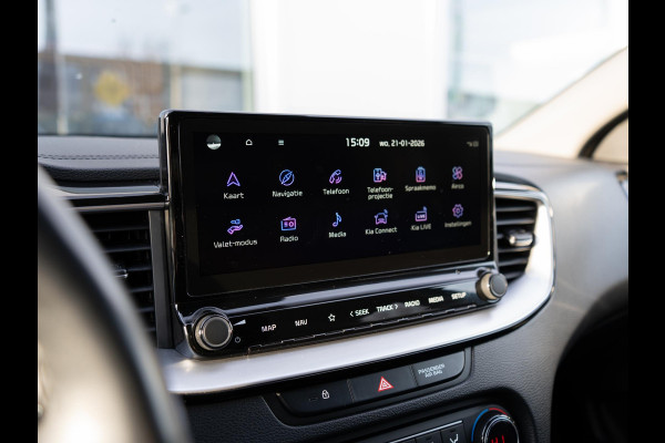 Kia Ceed Sportswagon 1.0 T-GDi DynamicPlusLine | Stoel en stuurverwarming | Navigatie | Camera | Parkeersensoren achter | Apple Carplay / Android Auto |