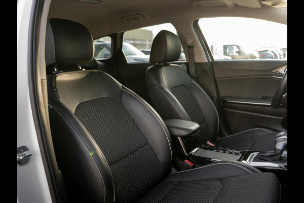 Kia Ceed Sportswagon 1.0 T-GDi DynamicPlusLine | Stoel en stuurverwarming | Navigatie | Camera | Parkeersensoren achter | Apple Carplay / Android Auto |