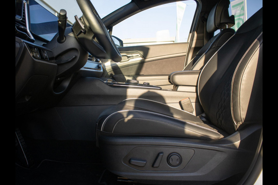 Kia Sportage 1.6 T-GDi Plug-in Hybrid AWD GT-Line Panoramadak | Stoelverwarming | Camera | elektr. achterklep | Carplay