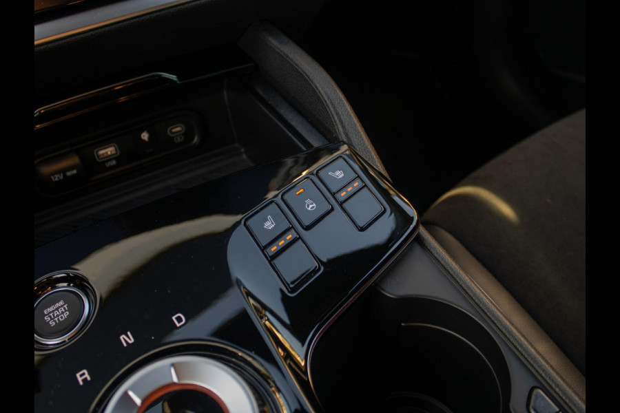 Kia Sportage 1.6 T-GDi Plug-in Hybrid AWD GT-Line Panoramadak | Stoelverwarming | Camera | elektr. achterklep | Carplay