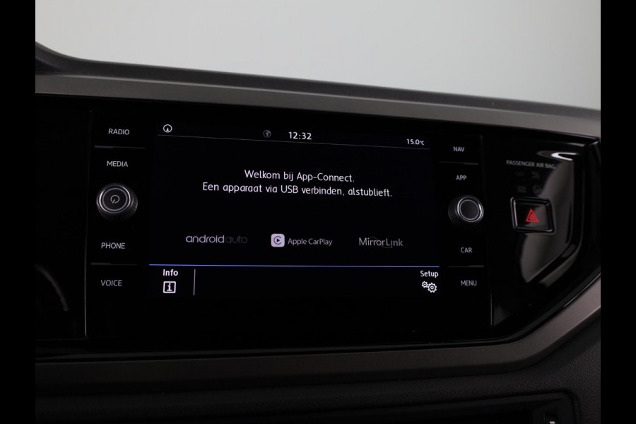 Volkswagen Polo 1.0 TSI Comfortline 95PK | Navigatie via app | Adaptieve cruise control