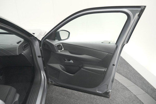 DS DS 3 Crossback PureTech 100 Montmartre | Parkeersensoren | Apple Carplay | Allseason Banden | Navigatie | Climate Control