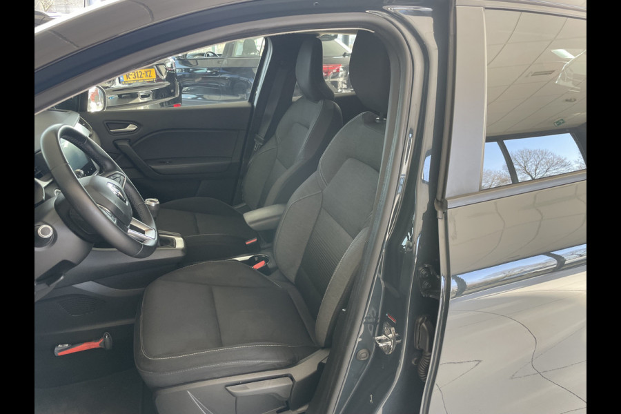 Renault Captur 1.0 TCe 100 Bi-Fuel Business Zen Airco - Cruise control - Parkeersensoren achter - Navigatiesysteem - Bluetooth - Stuur multifunctioneel - Stuur leder - Elektrische ramen - Licht metalen velgen 17 inch - Rijstrooksensor met