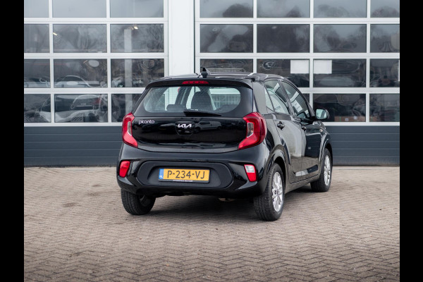 Kia Picanto 1.0 DPi DynamicLine | Carplay | Airco | Achteruitrijcamera | All season banden |