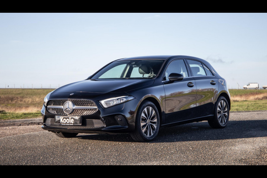 Mercedes-Benz A-Klasse 250 e Business Line PANORAMA DAK / WIDESCREEN / 360 CAMERA / CARPLAY