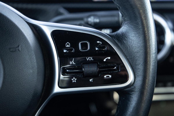 Mercedes-Benz A-Klasse 250 e Business Line PANORAMA DAK / WIDESCREEN / 360 CAMERA / CARPLAY
