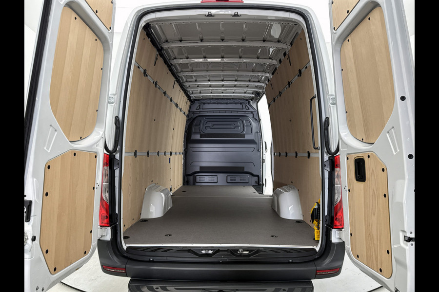 Mercedes-Benz eSprinter 314/414 L3H2 Pro 113kWh 450km actieradius DC laden 115KW Stoelverwarming Camera Betimmering