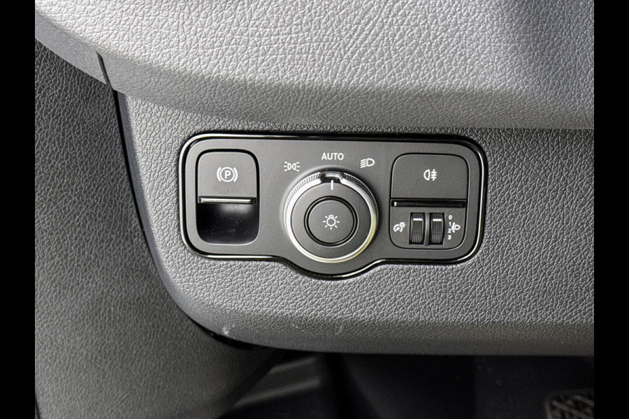 Mercedes-Benz eSprinter 314/414 L3H2 Pro 113kWh 450km actieradius DC laden 115KW Stoelverwarming Camera Betimmering