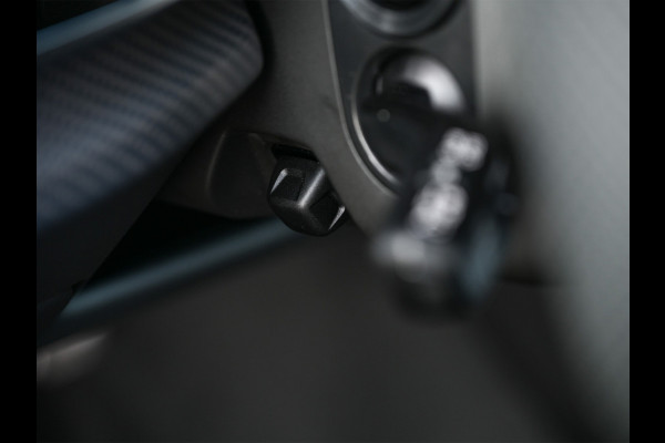 Audi Q8 60 TFSI e Competition · Audi Exclusive · S-seats met massage · Panoramadak · Adaptive cruise · Stoelverwarming en ventilatie · A