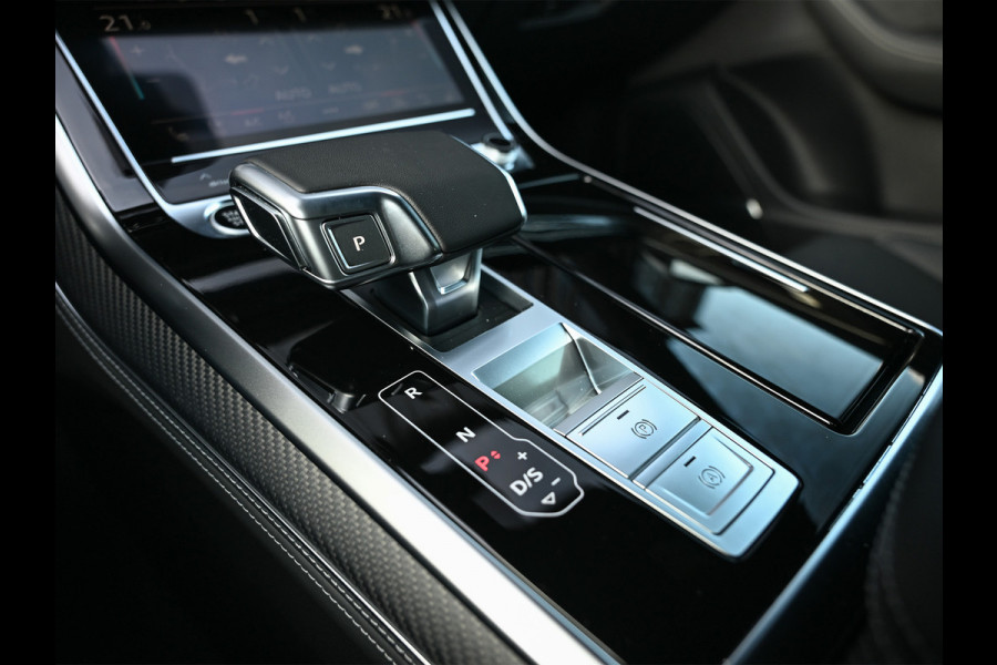 Audi Q8 60 TFSI e Competition · Audi Exclusive · S-seats met massage · Panoramadak · Adaptive cruise · Stoelverwarming en ventilatie · A