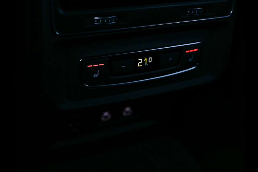 Audi Q8 60 TFSI e Competition · Audi Exclusive · S-seats met massage · Panoramadak · Adaptive cruise · Stoelverwarming en ventilatie · A