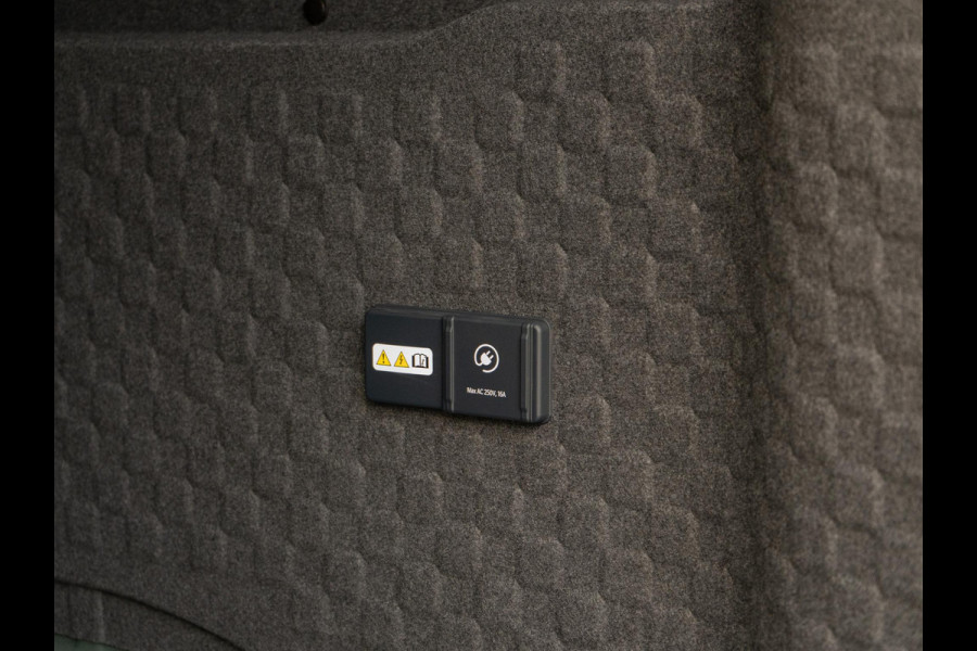 Kia PV5 L2H1 Elite 71.2 kWh | 360 Graden camera | parkeersensoren rondom | Stoelverwarming |