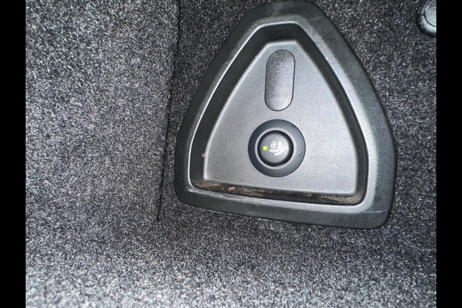 BMW 3-serie 320e Business Edition Plus | SHADOW LINE | TREKHAAK | LED | CAMERA | PLUG IN HYBRIDE