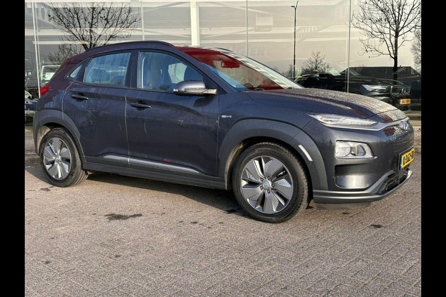 Hyundai Kona EV Comfort 64 kWh | SOH: 96,4% | 3 Fase |Warmtepomp | Navi | Adaptive CC | Climate |