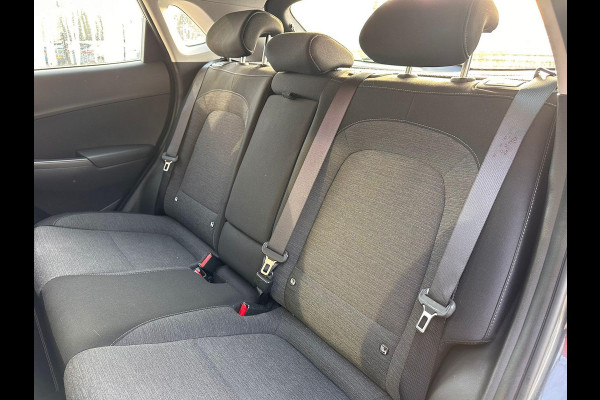Hyundai Kona EV Comfort 64 kWh | SOH: 96,4% | 3 Fase |Warmtepomp | Navi | Adaptive CC | Climate |