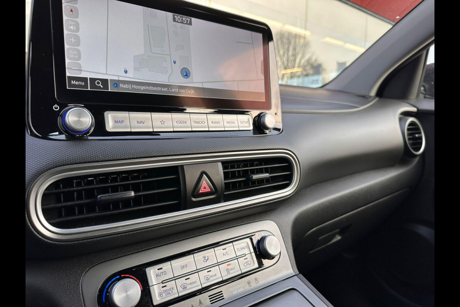 Hyundai Kona EV Comfort 64 kWh | SOH: 96,4% | 3 Fase |Warmtepomp | Navi | Adaptive CC | Climate |