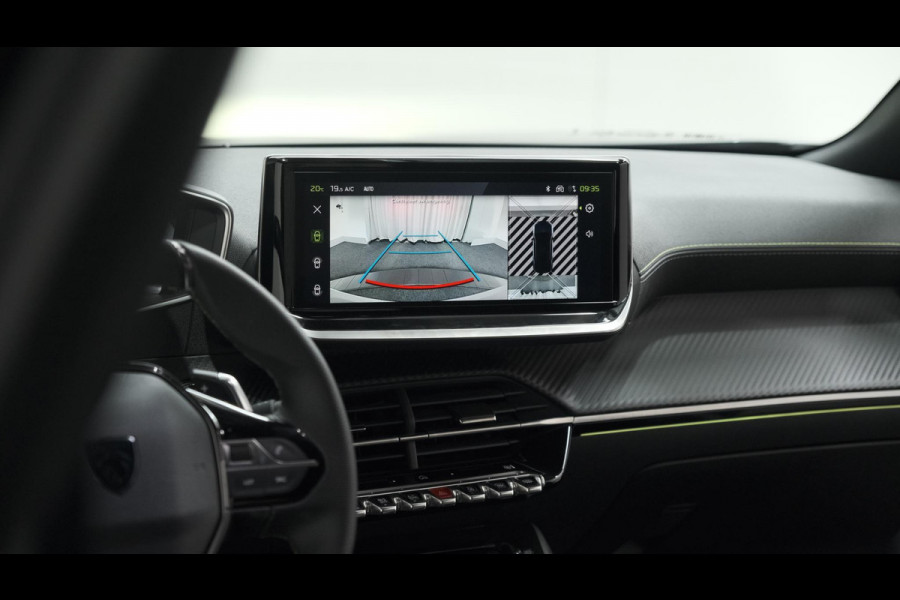 Peugeot 2008 PureTech 130 EAT8 GT | 360 Camera | Adaptieve Cruise Control | Dodehoekdetectie | Navigatie