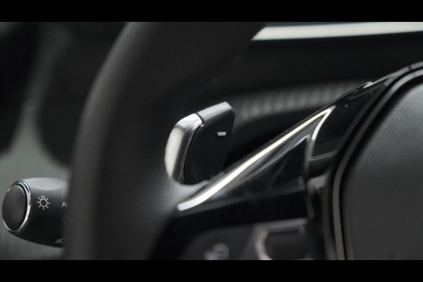 Peugeot 2008 PureTech 130 EAT8 GT | 360 Camera | Adaptieve Cruise Control | Dodehoekdetectie | Navigatie