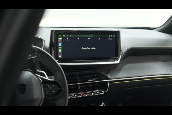 Peugeot 2008 PureTech 130 EAT8 GT | 360 Camera | Adaptieve Cruise Control | Dodehoekdetectie | Navigatie