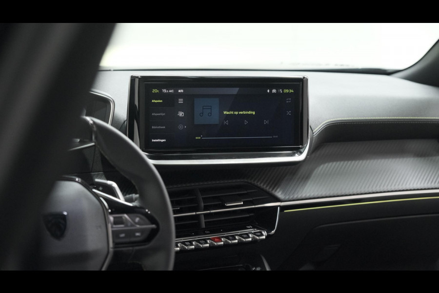 Peugeot 2008 PureTech 130 EAT8 GT | 360 Camera | Adaptieve Cruise Control | Dodehoekdetectie | Navigatie
