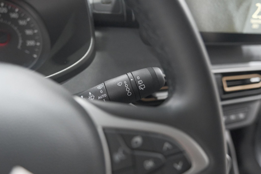 Dacia Jogger TCe 110 Extreme | 7 Zitplaatsen | Camera | Dodehoekdetectie | Stoelverwarming | Apple Carplay